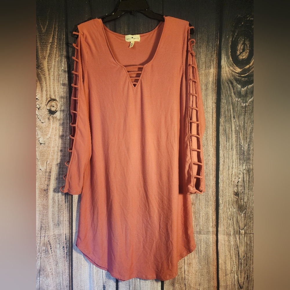 NWT Juniors Size Xl Pink Criss Cross Shoulder Dress